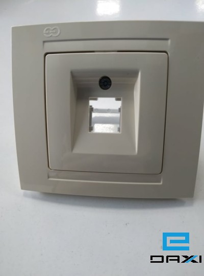 როზეტი ჯეკის გარეშე, GUNSAN (კრემისფერი)